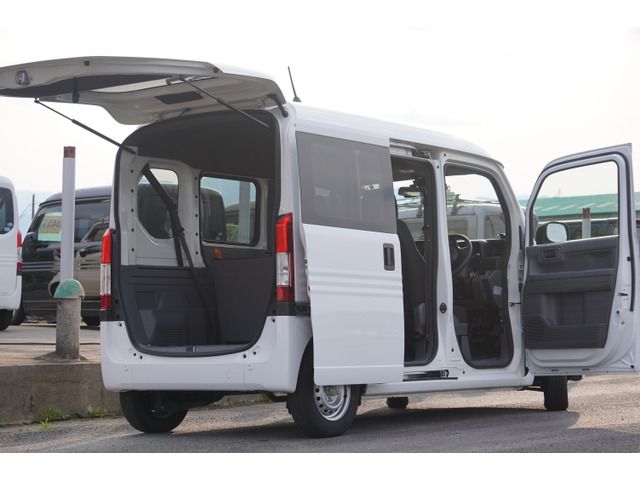 N-VAN
