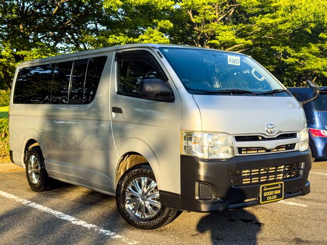 HIACE van 4WD