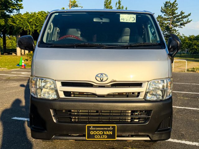 HIACE van 4WD