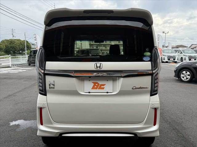 N BOX CUSTOM