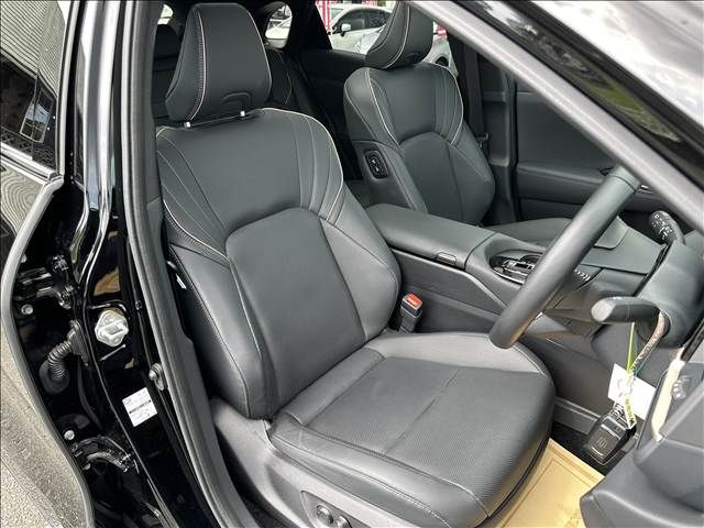 CROWN SPORT