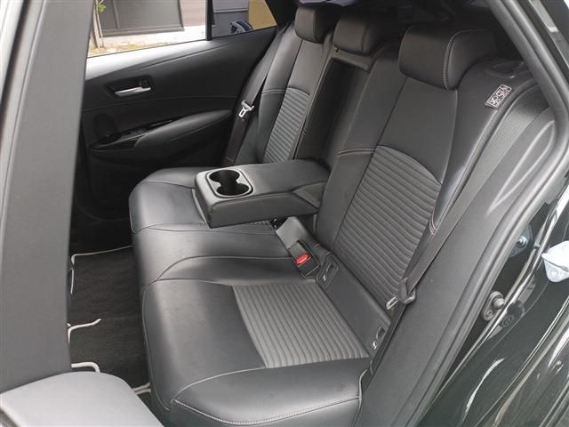 COROLLA TOURING HYBRID