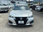 CROWN sedan hybrid