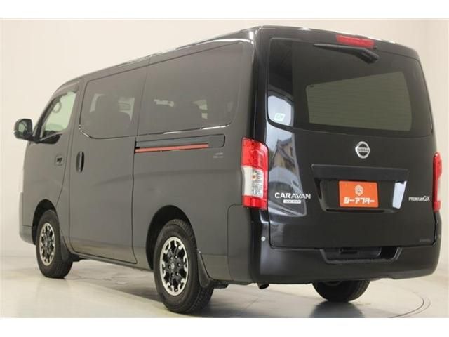 NV350 CARAVAN 4WD