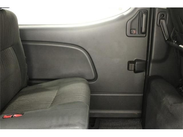 NV350 CARAVAN 4WD