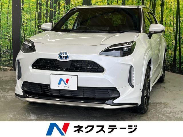 YARIS CROSS HYBRID