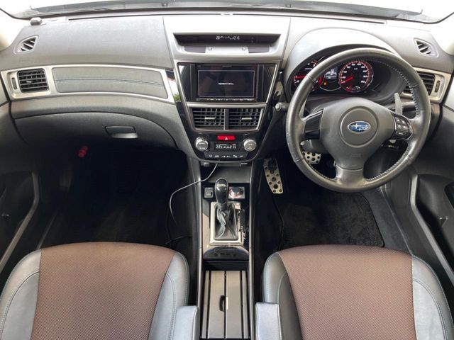 EXIGA CROSSOVER 7