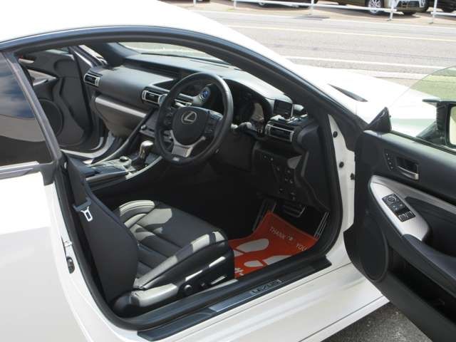 LEXUS RC300h