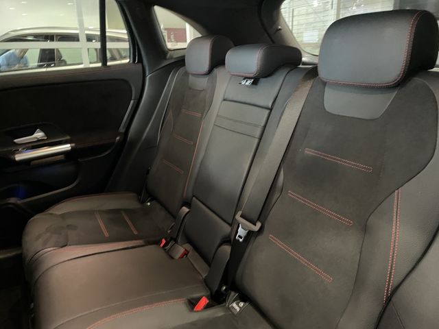 MERCEDES BENZ GLA class