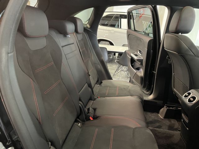 MERCEDES BENZ GLA class