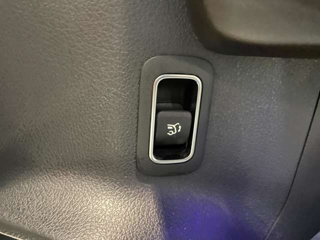 MERCEDES BENZ GLA class