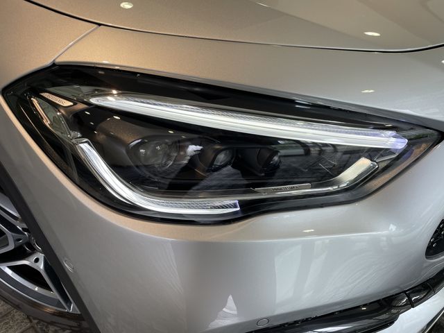 MERCEDES BENZ GLA class