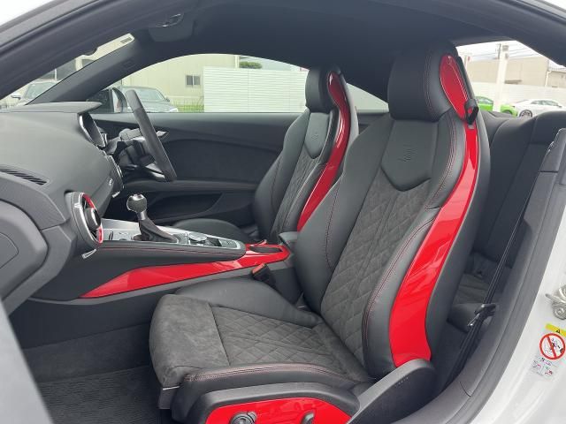 AUDI TT coupe