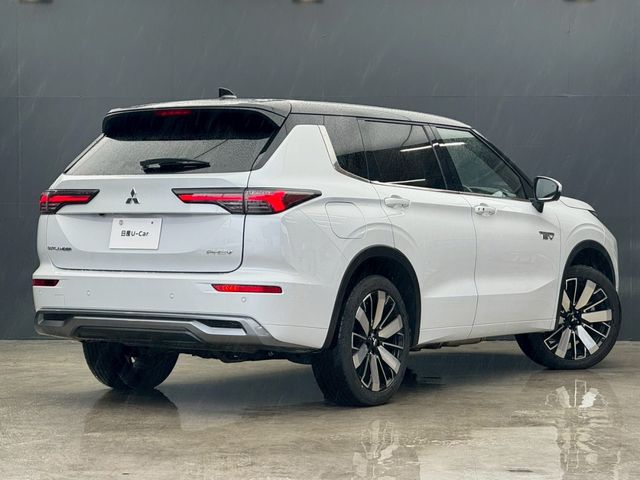OUTLANDER PHEV