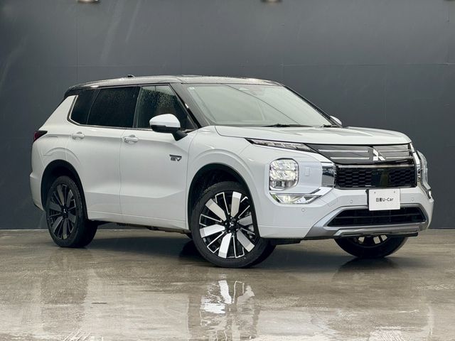 OUTLANDER PHEV