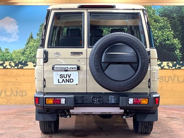 LANDCRUISER 70