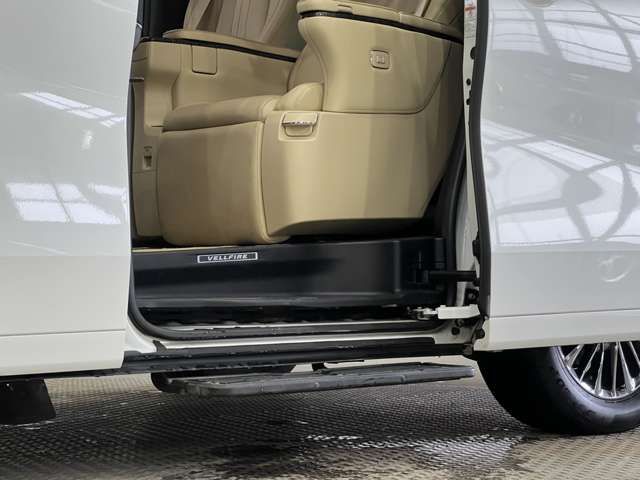 VELLFIRE  HYBRID 4WD