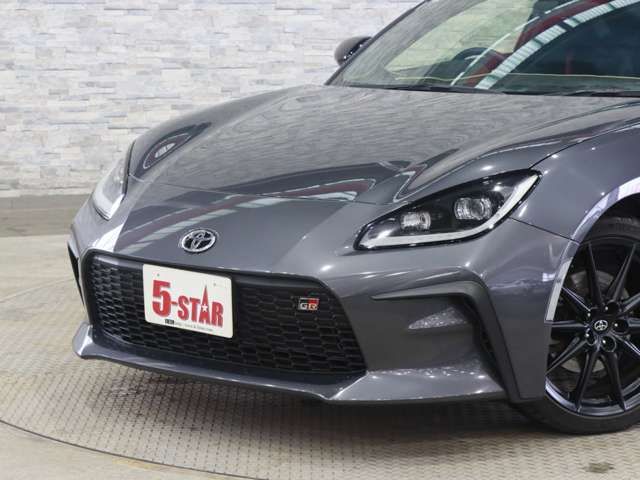 GR86