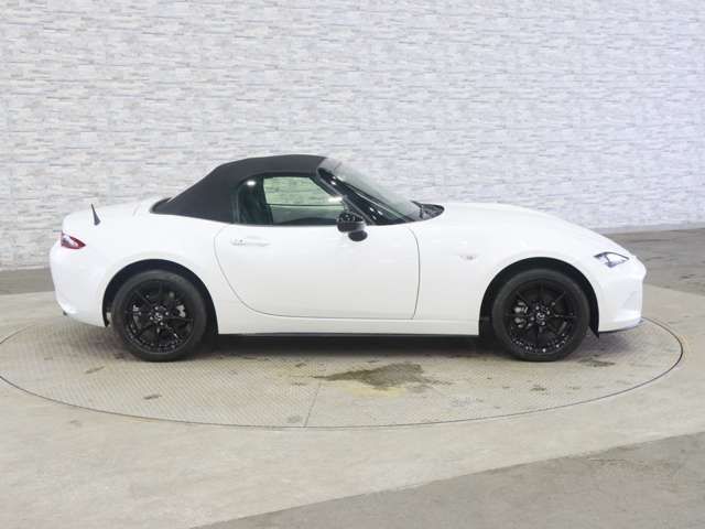 ROADSTER