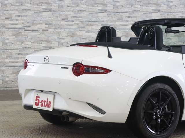 ROADSTER
