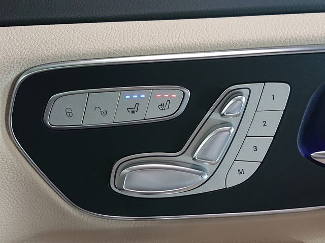 MERCEDES BENZ V class