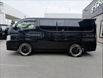 CARAVAN van 2WD