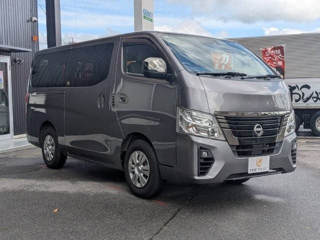 CARAVAN van 2WD