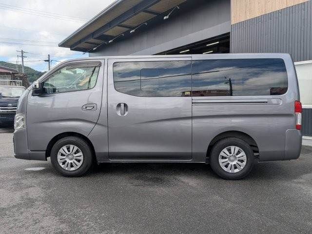 CARAVAN van 2WD