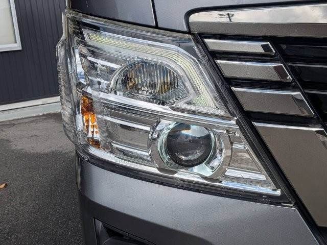 CARAVAN van 2WD