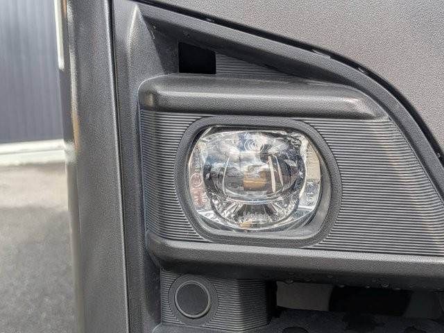 CARAVAN van 2WD