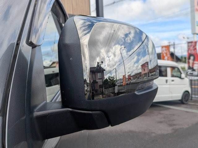 CARAVAN van 2WD