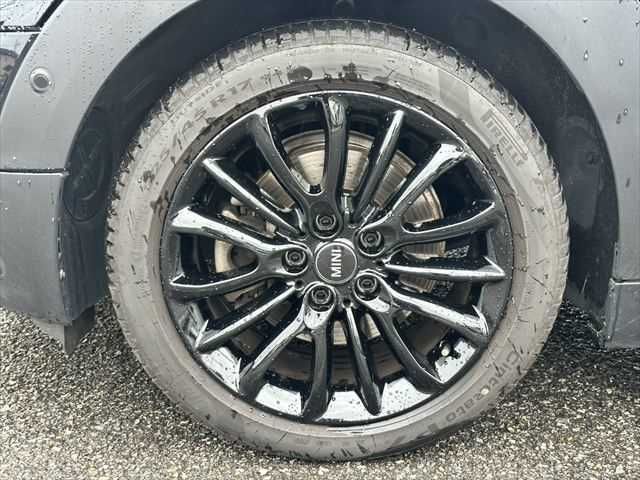 MINI COOPER CLUBMAN