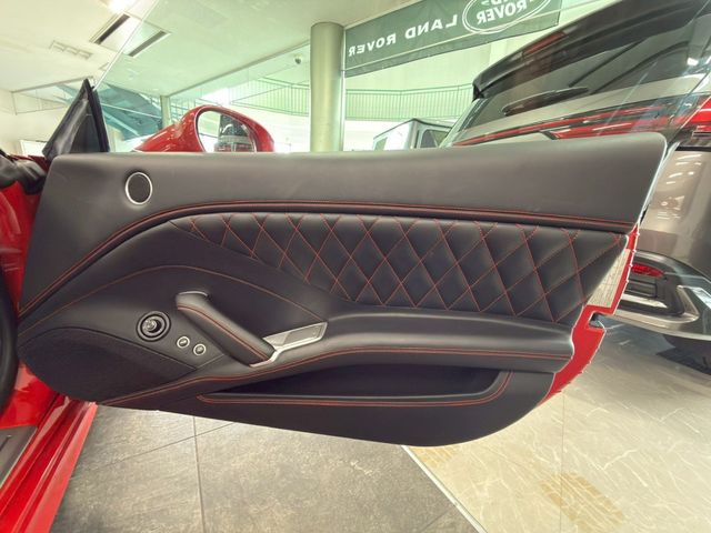 FERRARI California T