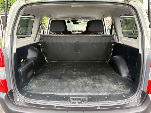 PROBOX van HYBRID