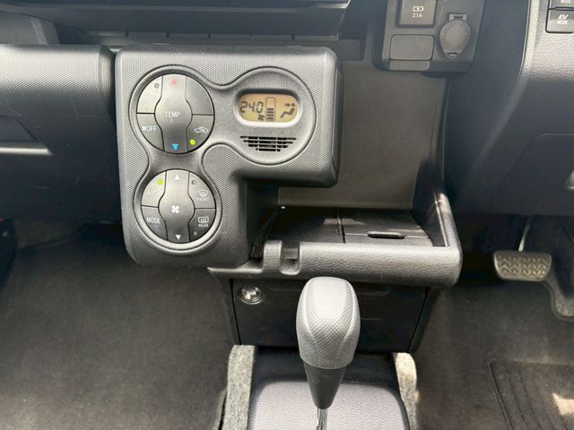 PROBOX van HYBRID