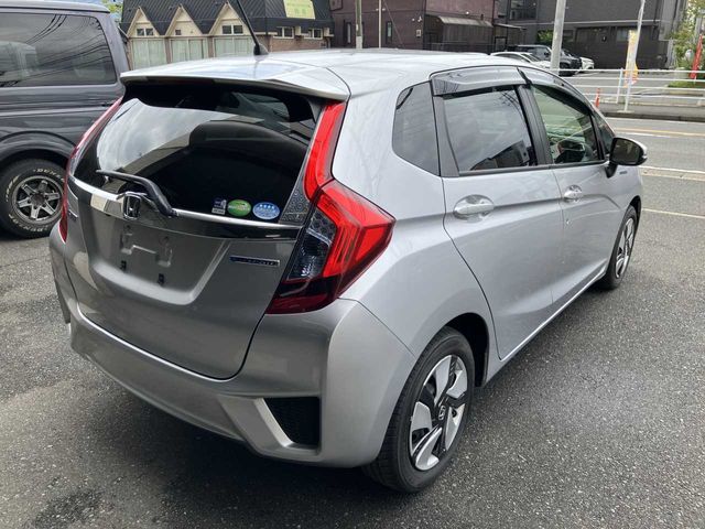 FIT HYBRID