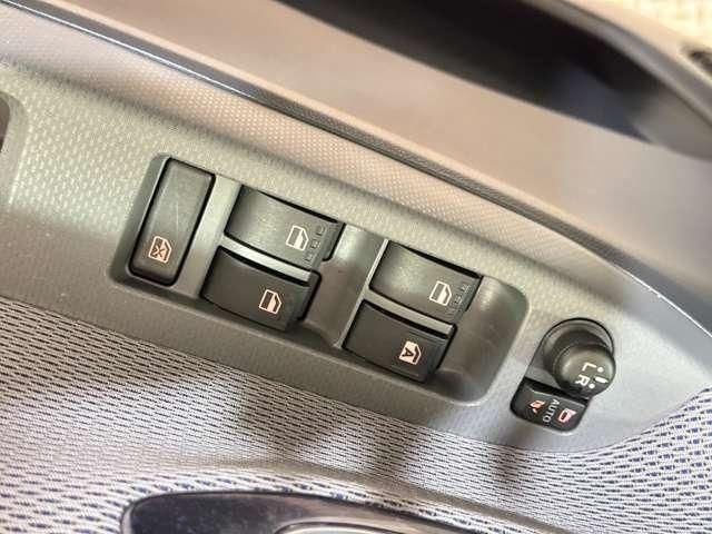 MOVE CUSTOM