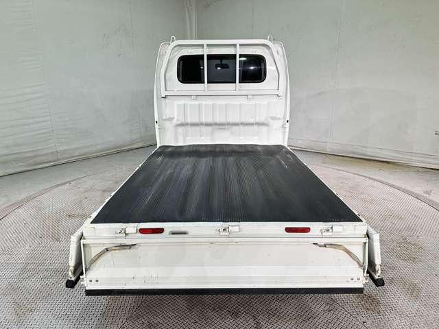 CARRY truck 4WD