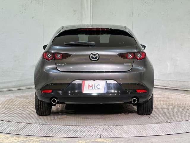 MAZDA3 FASTBACK