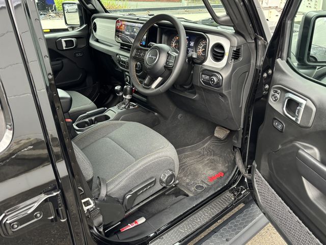 JEEP WRANGLER UNLIMITED
