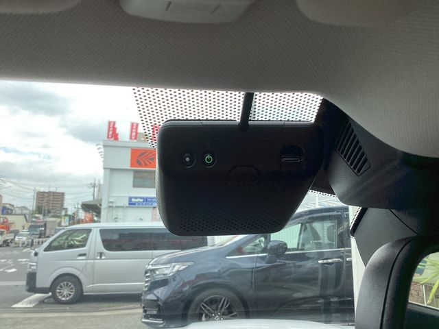 JAGUAR XEseries
