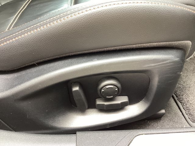 JAGUAR XEseries