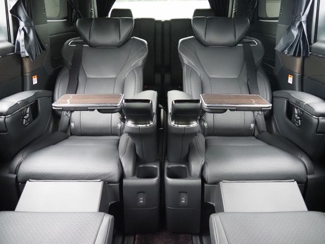ALPHARD hybrid 4WD