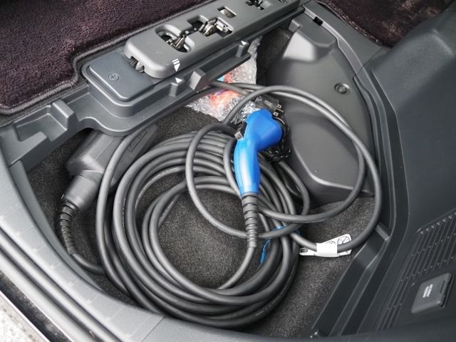 ALPHARD hybrid 4WD