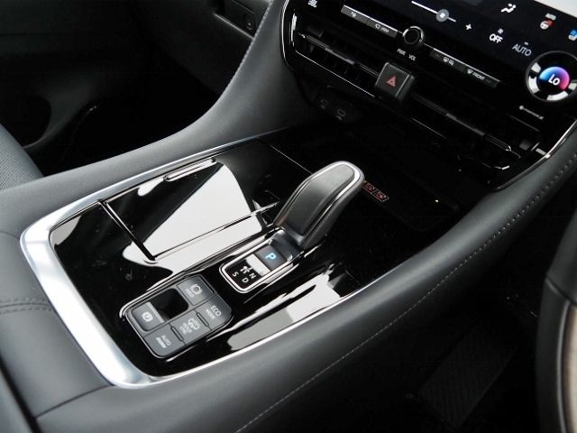 ALPHARD hybrid 4WD