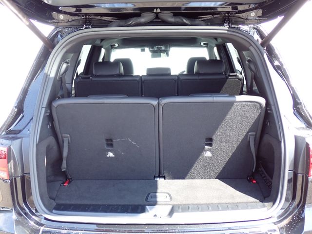 MERCEDES BENZ GLB