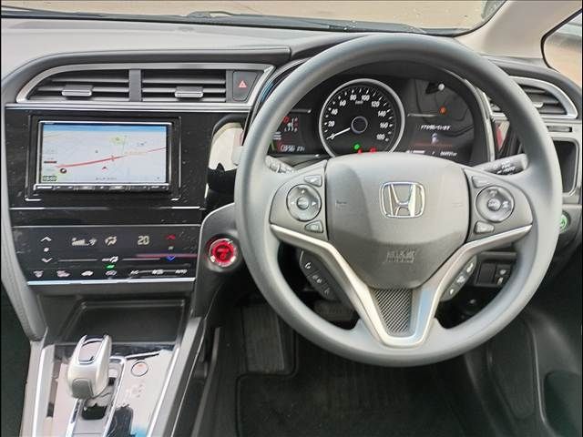 SHUTTLE HYBRID 4WD