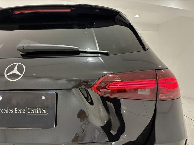 MERCEDES BENZ B class