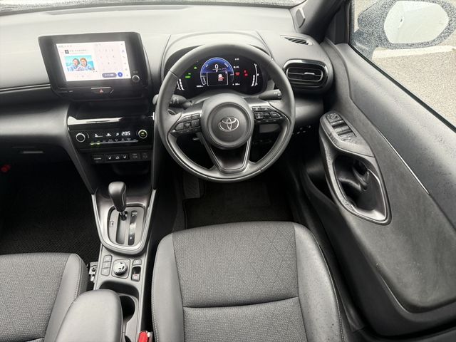 YARIS CROSS HYBRID