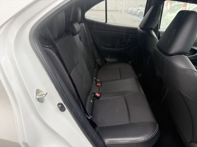 YARIS CROSS HYBRID